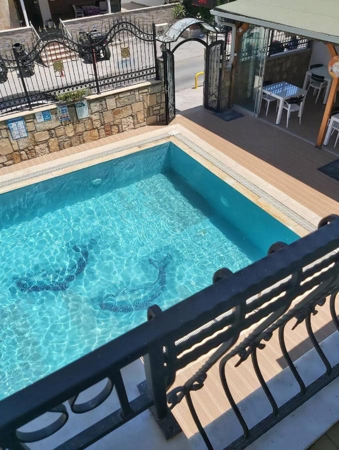 Wb Weekend Otel Bodrum Luaran gambar