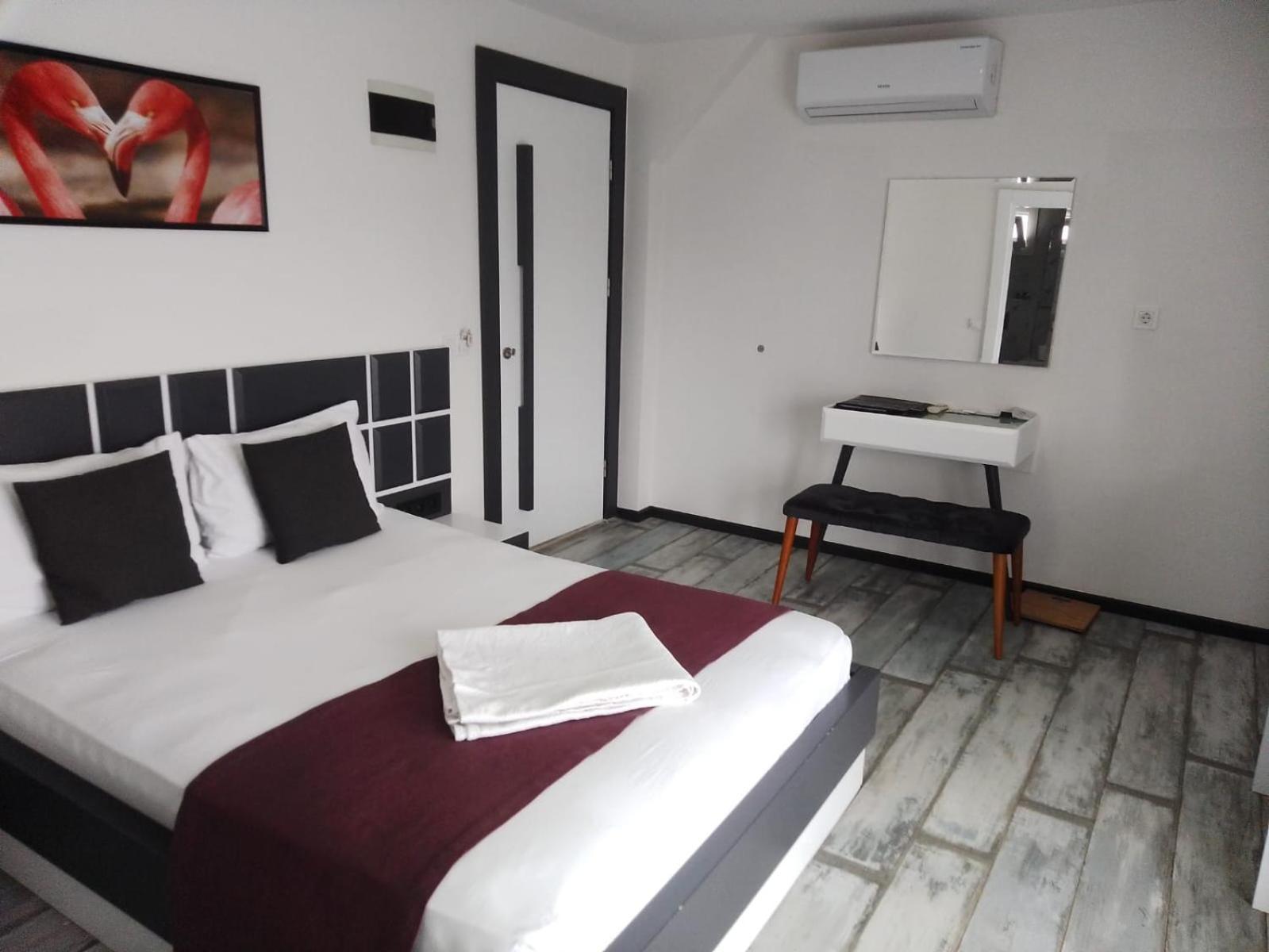 Wb Weekend Otel Bodrum Luaran gambar